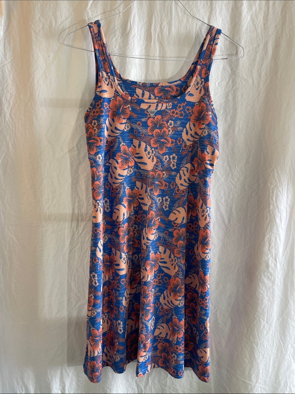 Columbia PFG Floral Scoop-Neck Athletic Sundress in Blue and Peach Size M - Picture 4 of 7